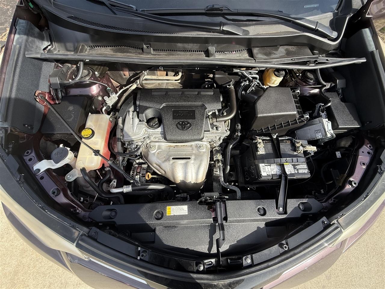 Toyota RAV4 XLE FWD 2017