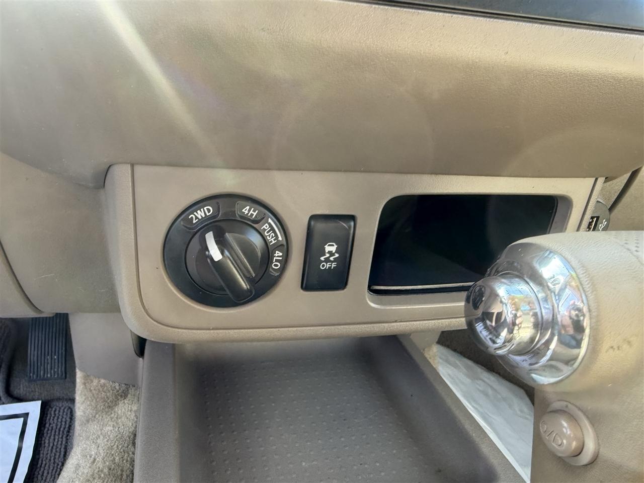 Nissan Frontier SV Crew Cab 5AT 4WD 2018