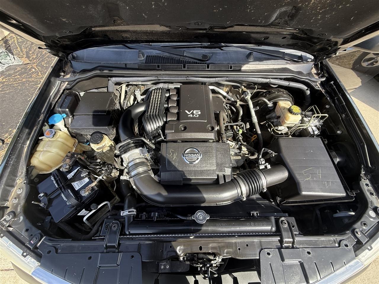 Nissan Frontier SV Crew Cab 5AT 4WD 2018