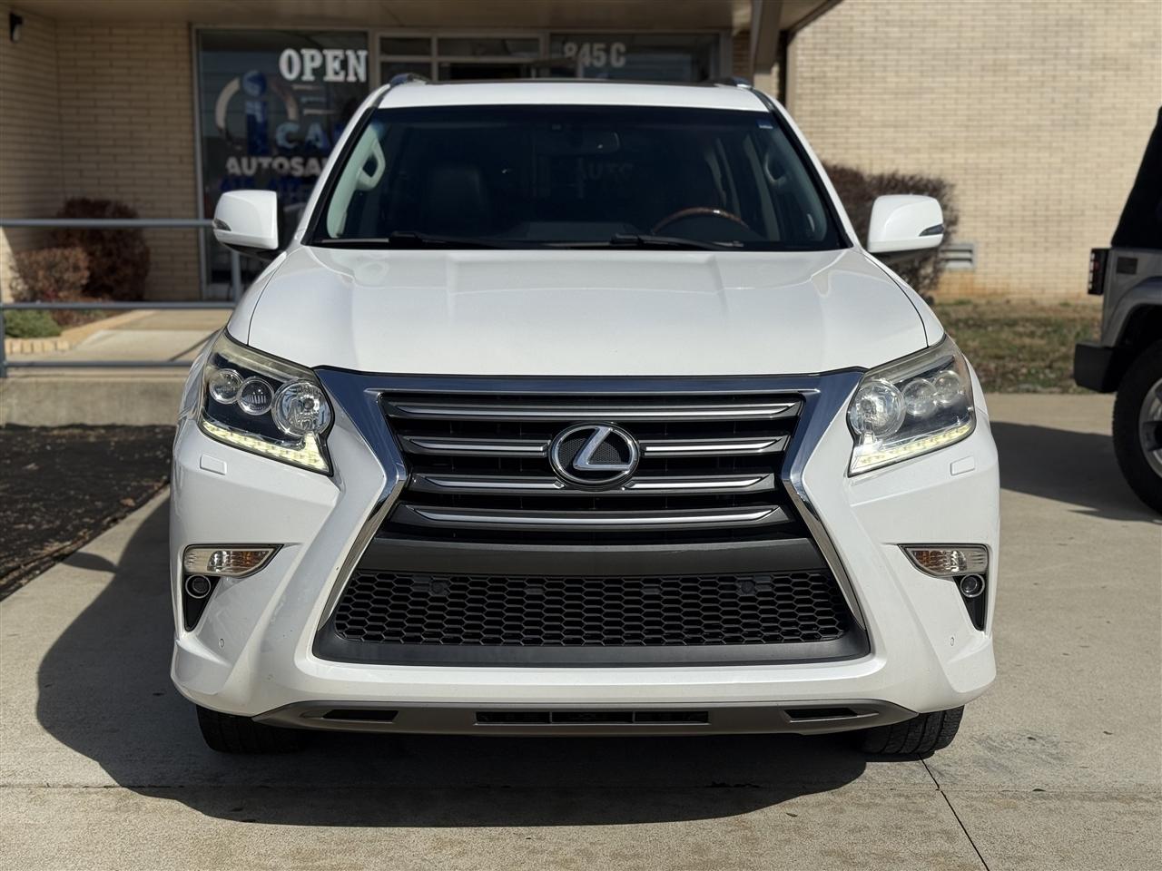 Lexus GX 460 Base 2017
