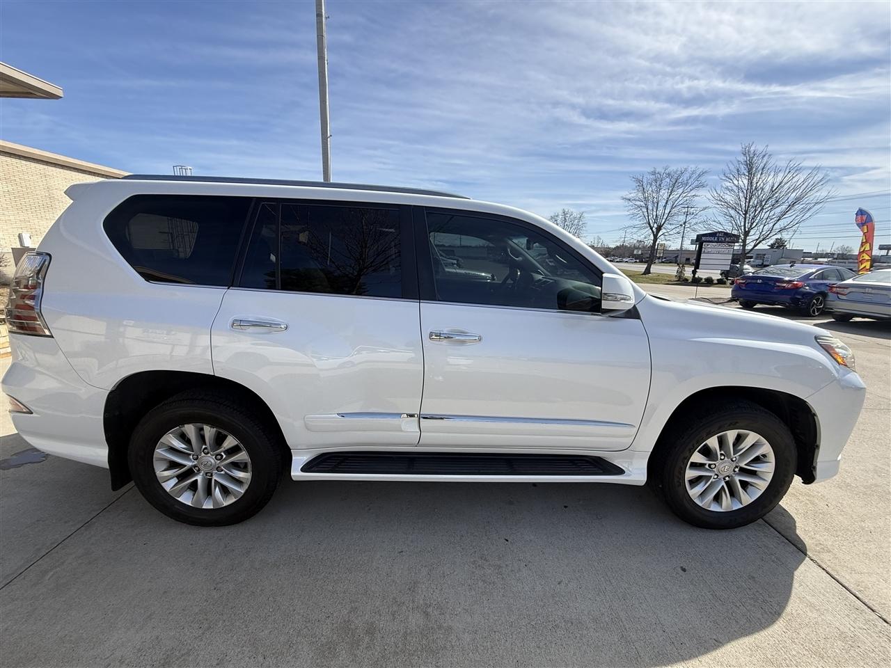 Lexus GX 460 Base 2017