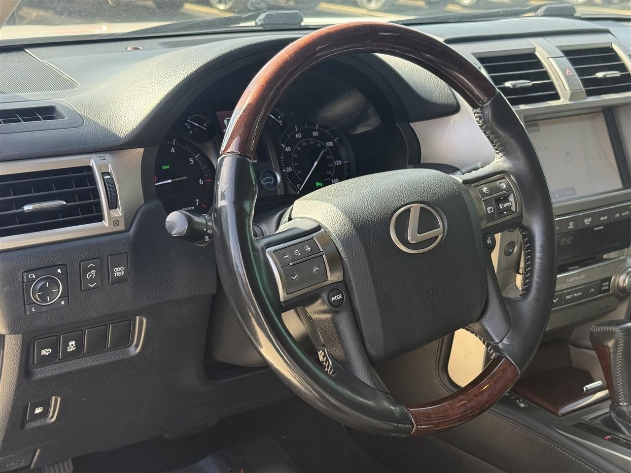 Lexus GX 460 Base 2017