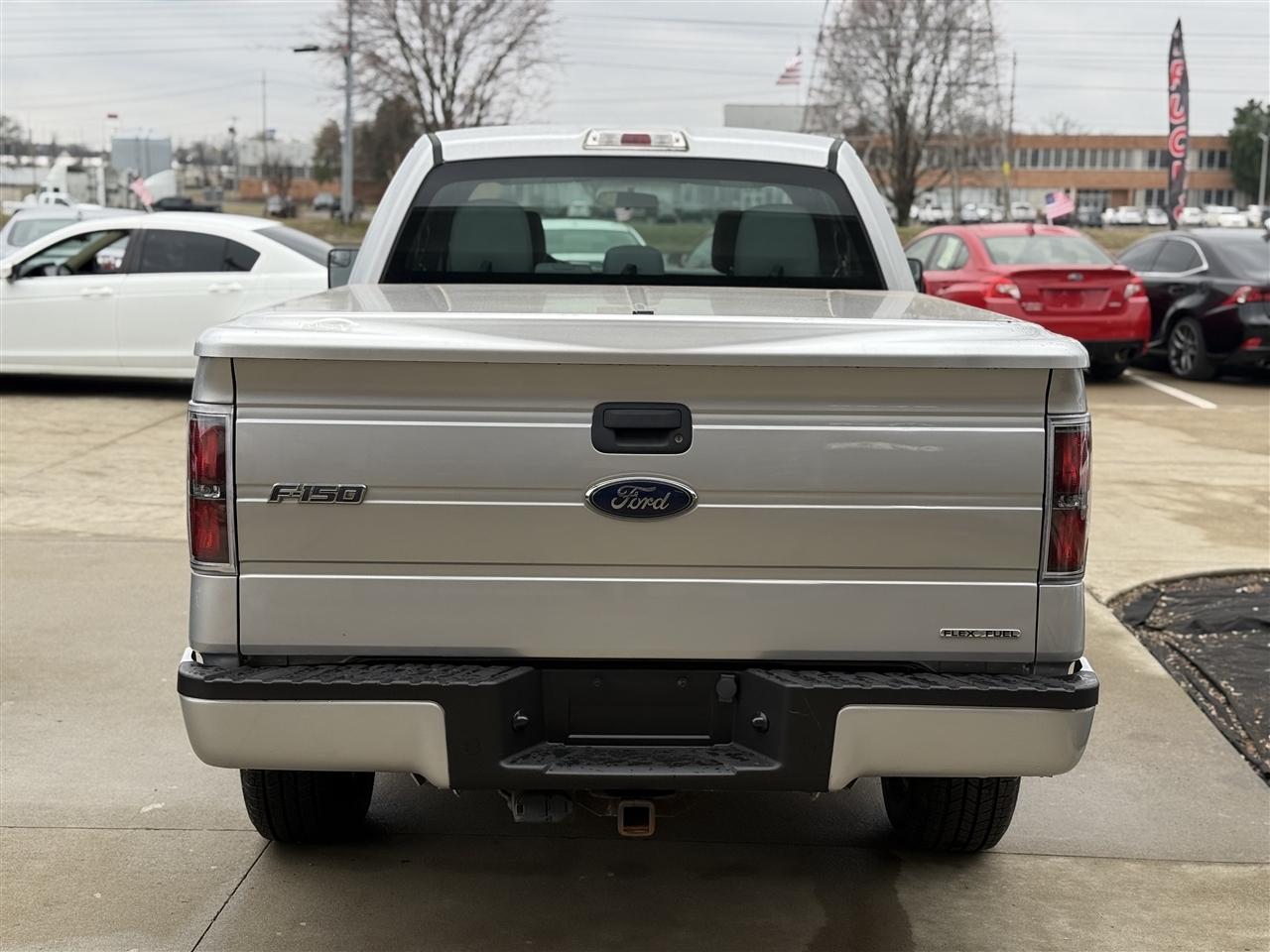 Ford F-150 XL SuperCab 8-ft. Bed 4WD 2013