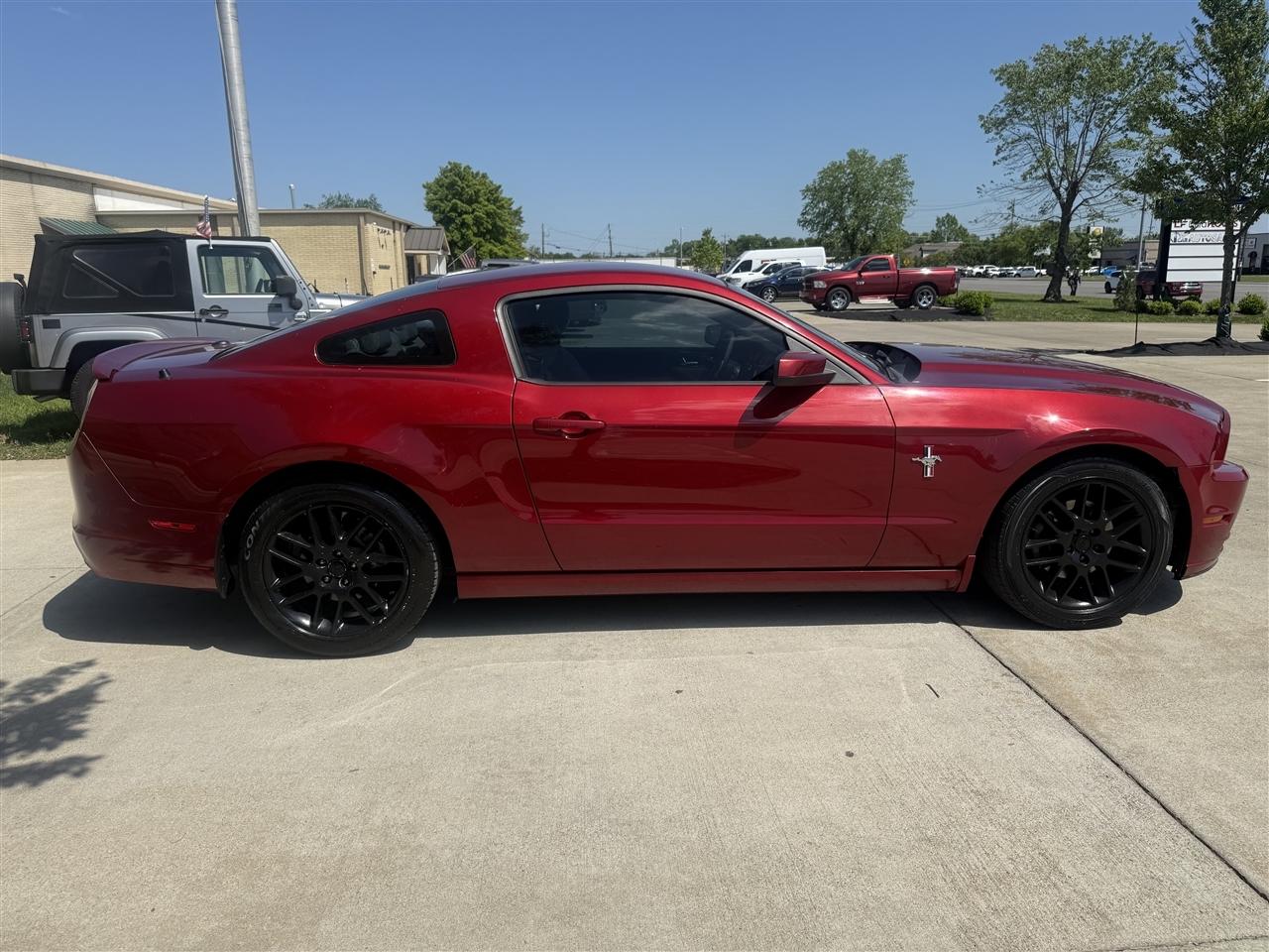 Ford Mustang V6 Coupe 2014