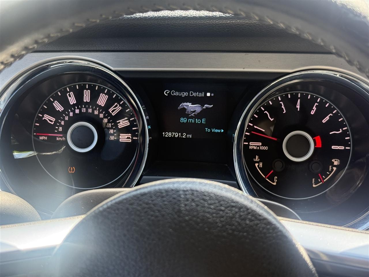 Ford Mustang V6 Coupe 2014