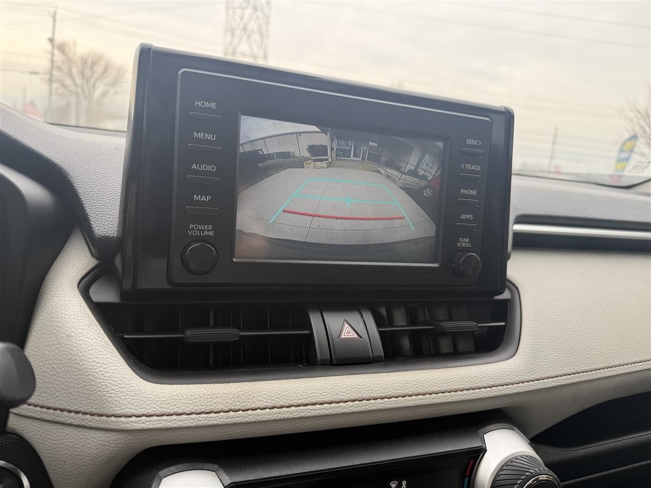 Toyota RAV4 XLE 2019