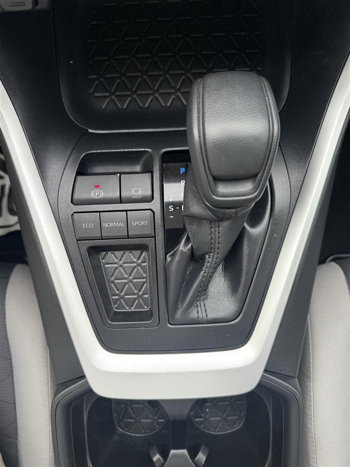 Toyota RAV4 XLE 2019