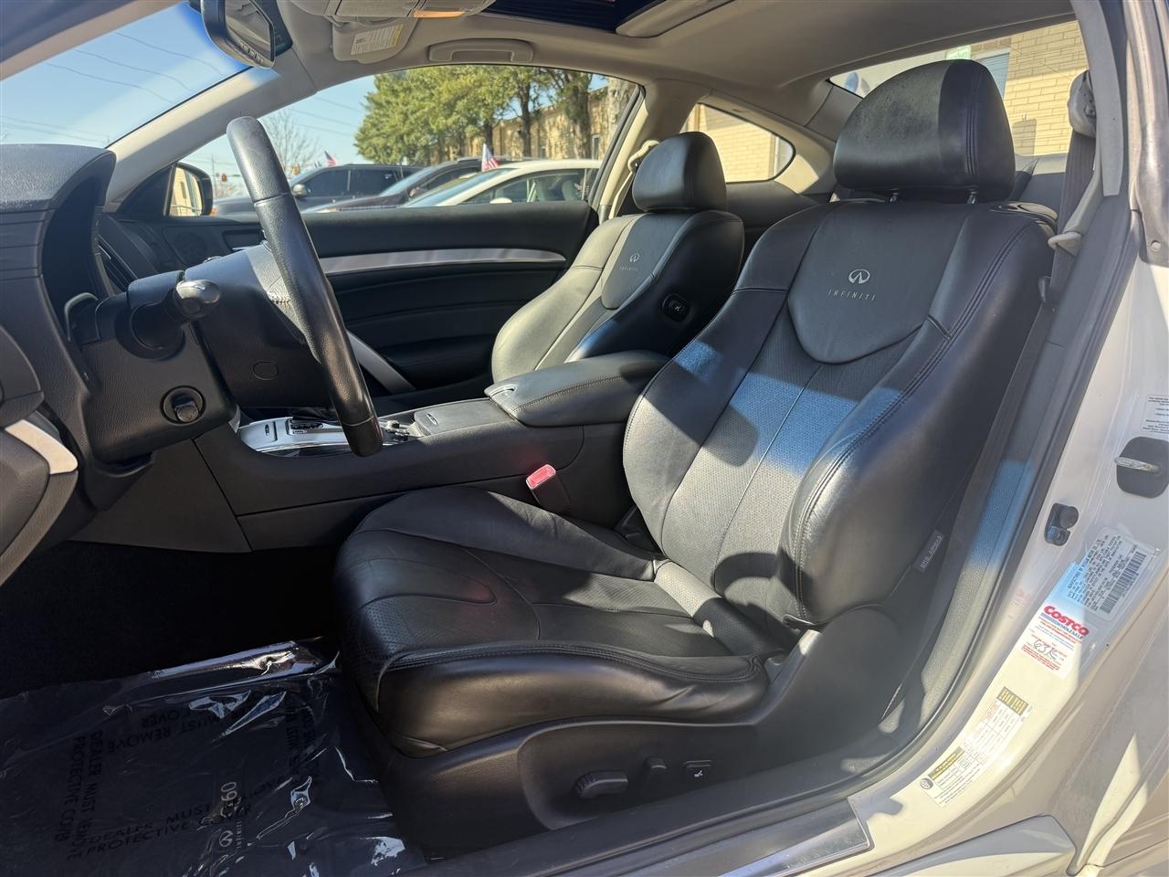 Infiniti Q60 Coupe AWD 2014