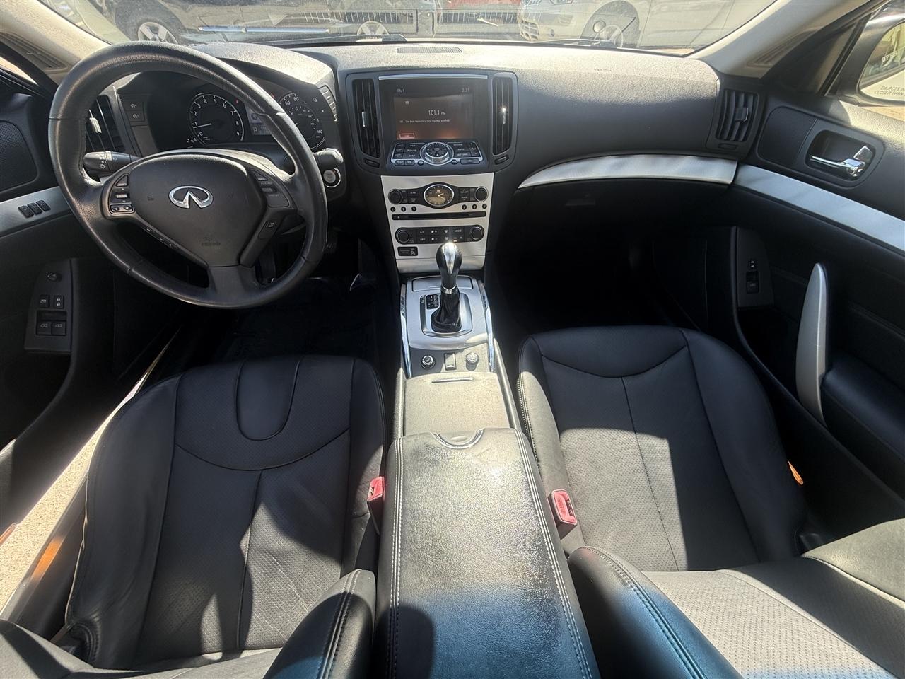 Infiniti Q60 Coupe AWD 2014