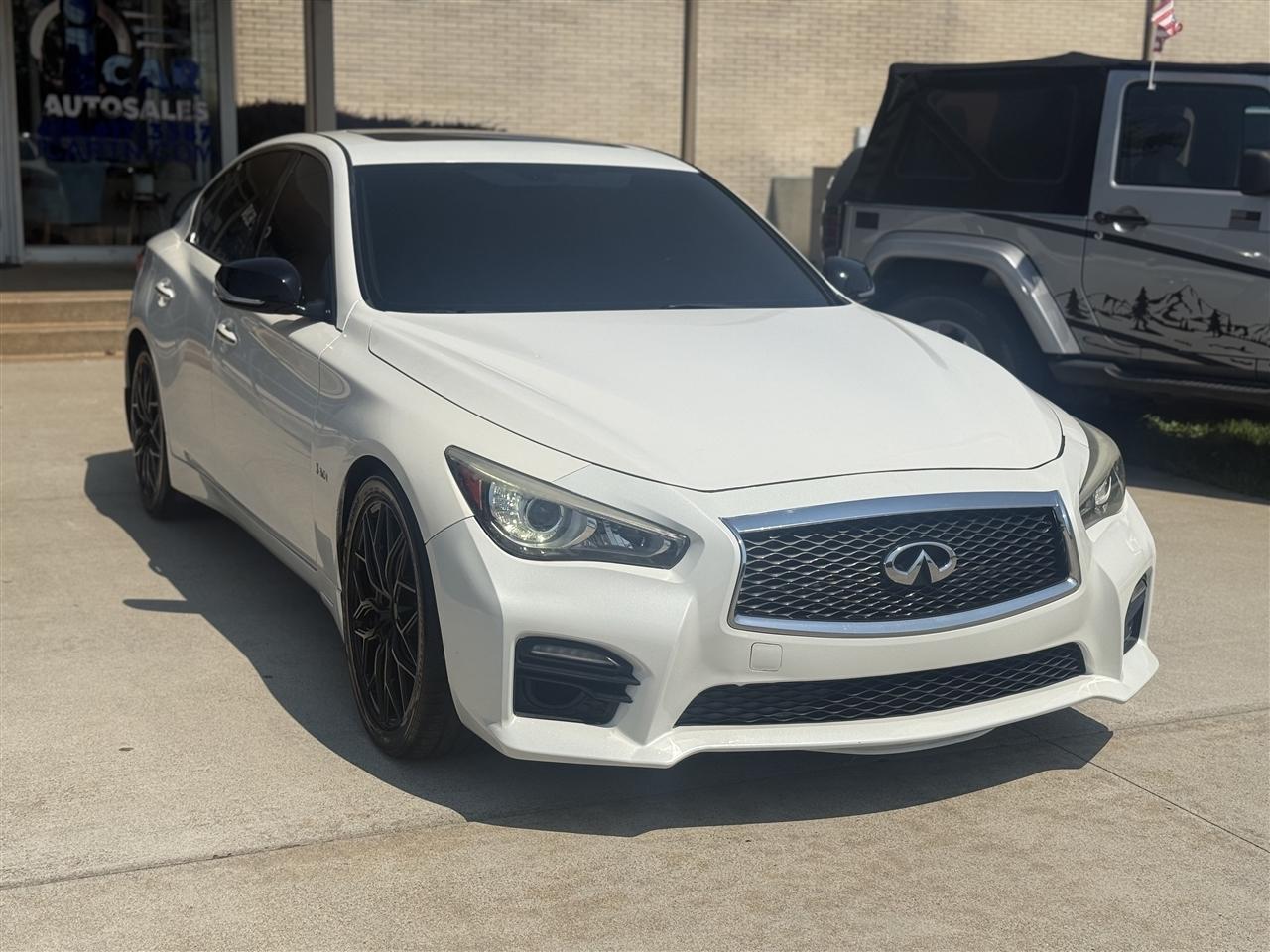 Infiniti Q50 Red Sport 400 2017
