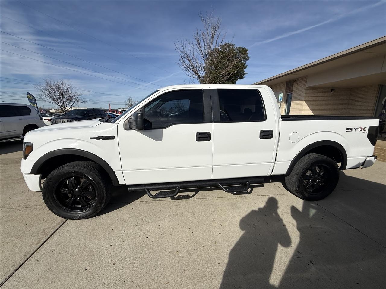 Ford F-150 XL SuperCrew 5.5-ft. Bed 4WD 2014