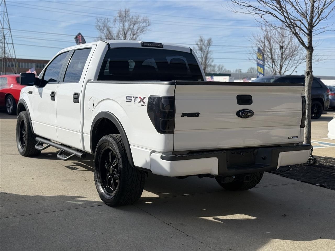 Ford F-150 XL SuperCrew 5.5-ft. Bed 4WD 2014