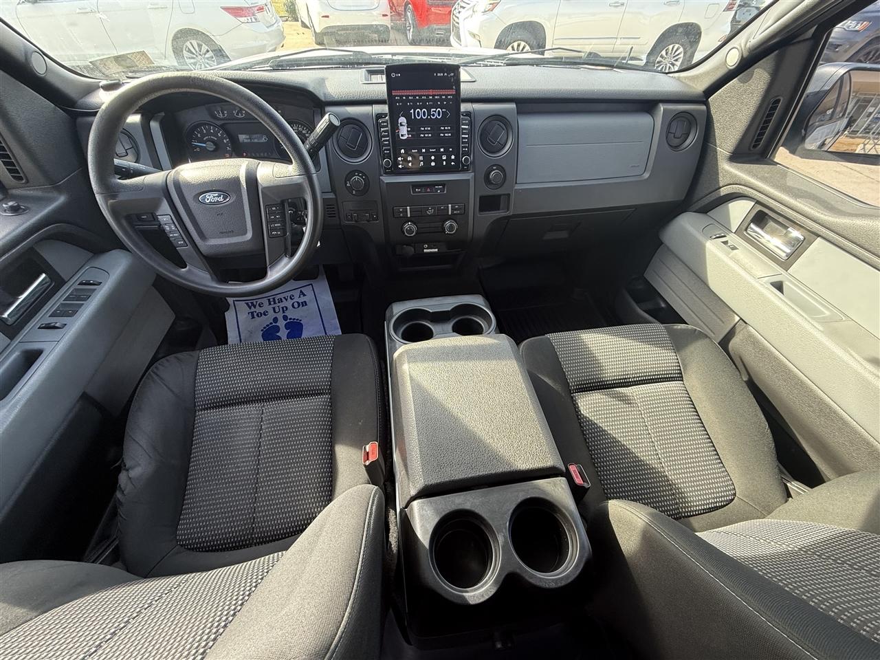 Ford F-150 XL SuperCrew 5.5-ft. Bed 4WD 2014