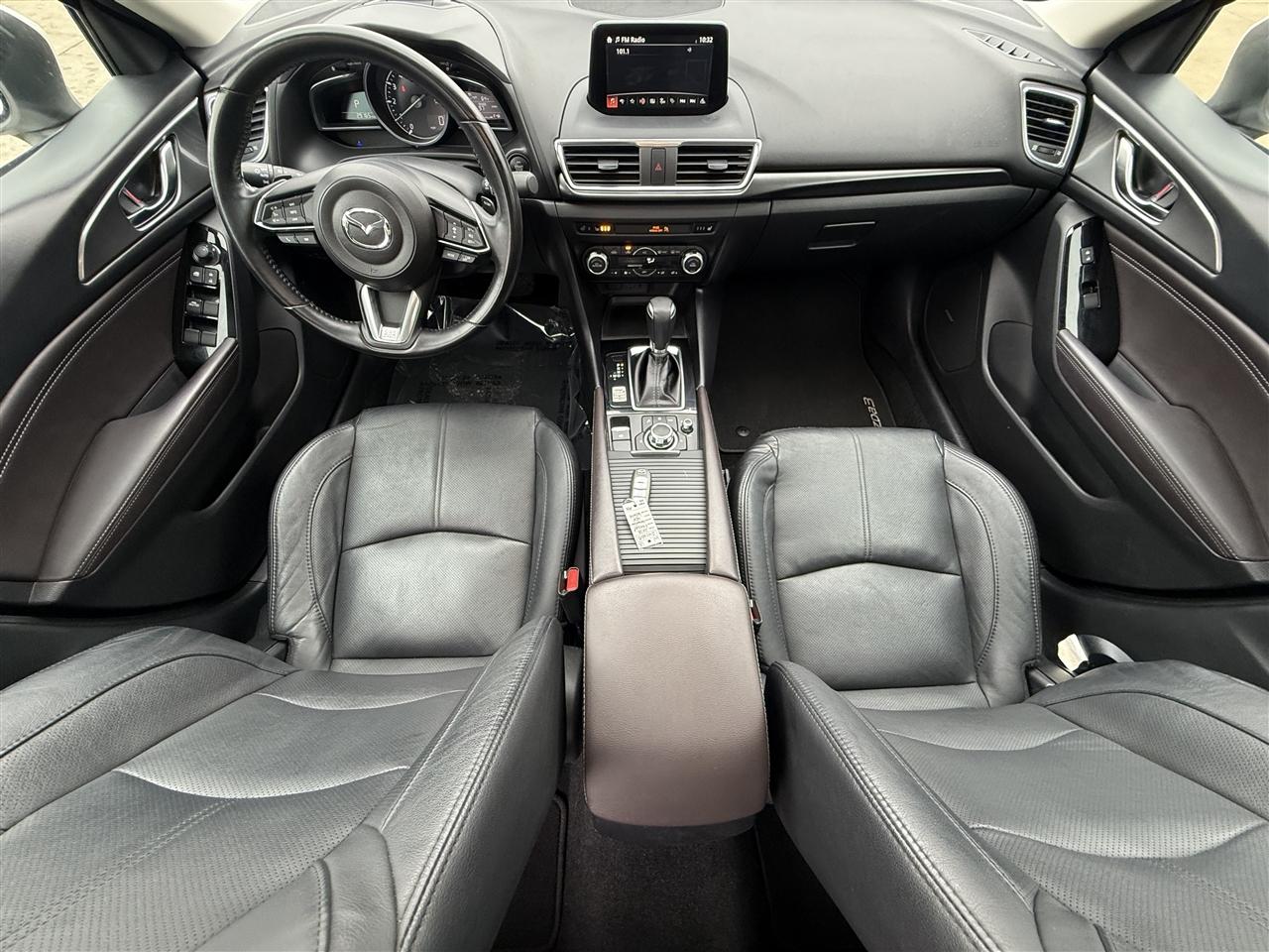 Mazda MAZDA3 s Grand Touring AT 4-Door 2018