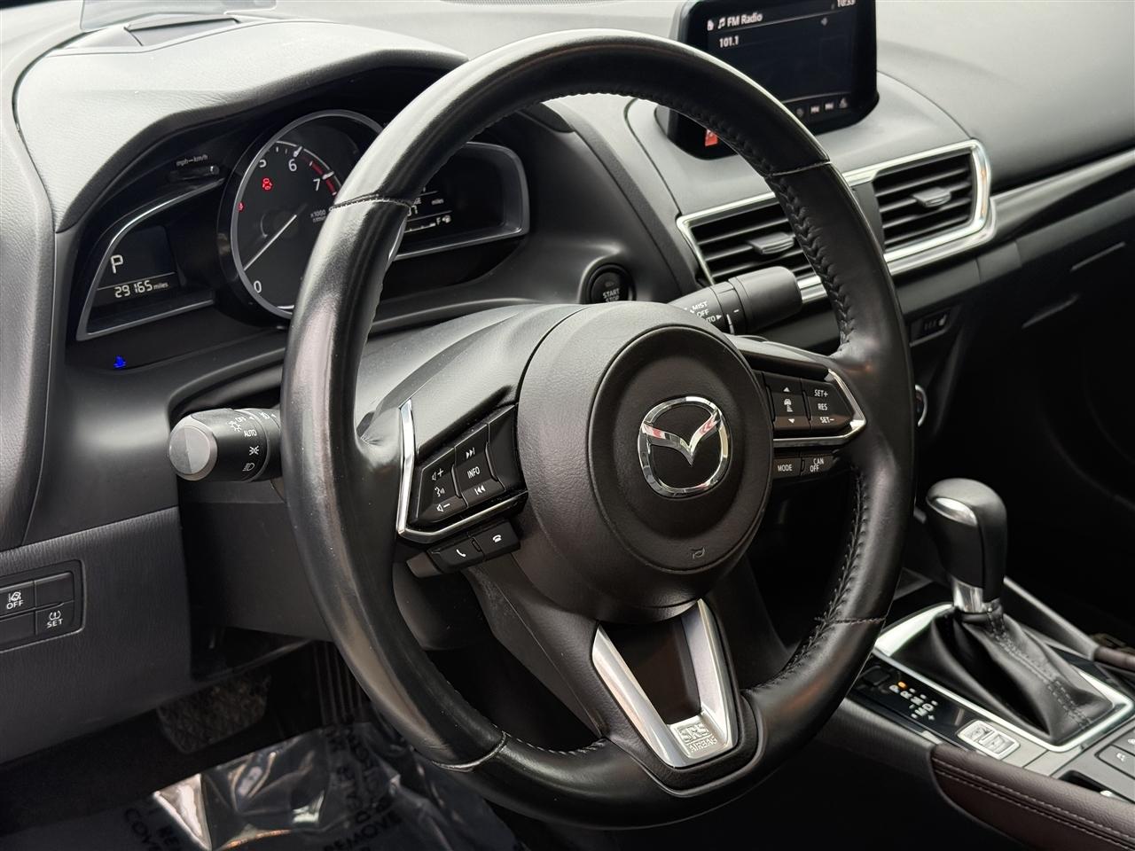 Mazda MAZDA3 s Grand Touring AT 4-Door 2018