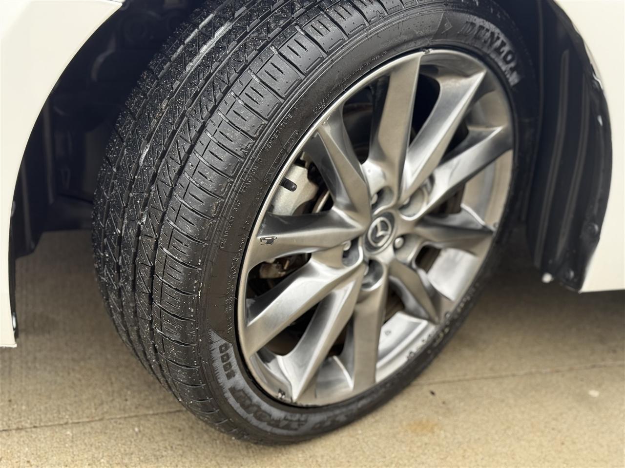 Mazda MAZDA3 s Grand Touring AT 4-Door 2018