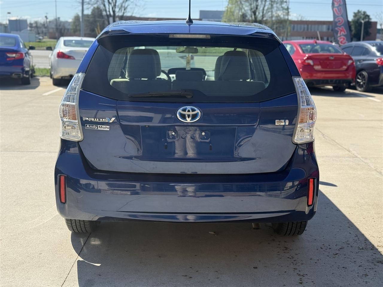 Toyota Prius V Two 2012