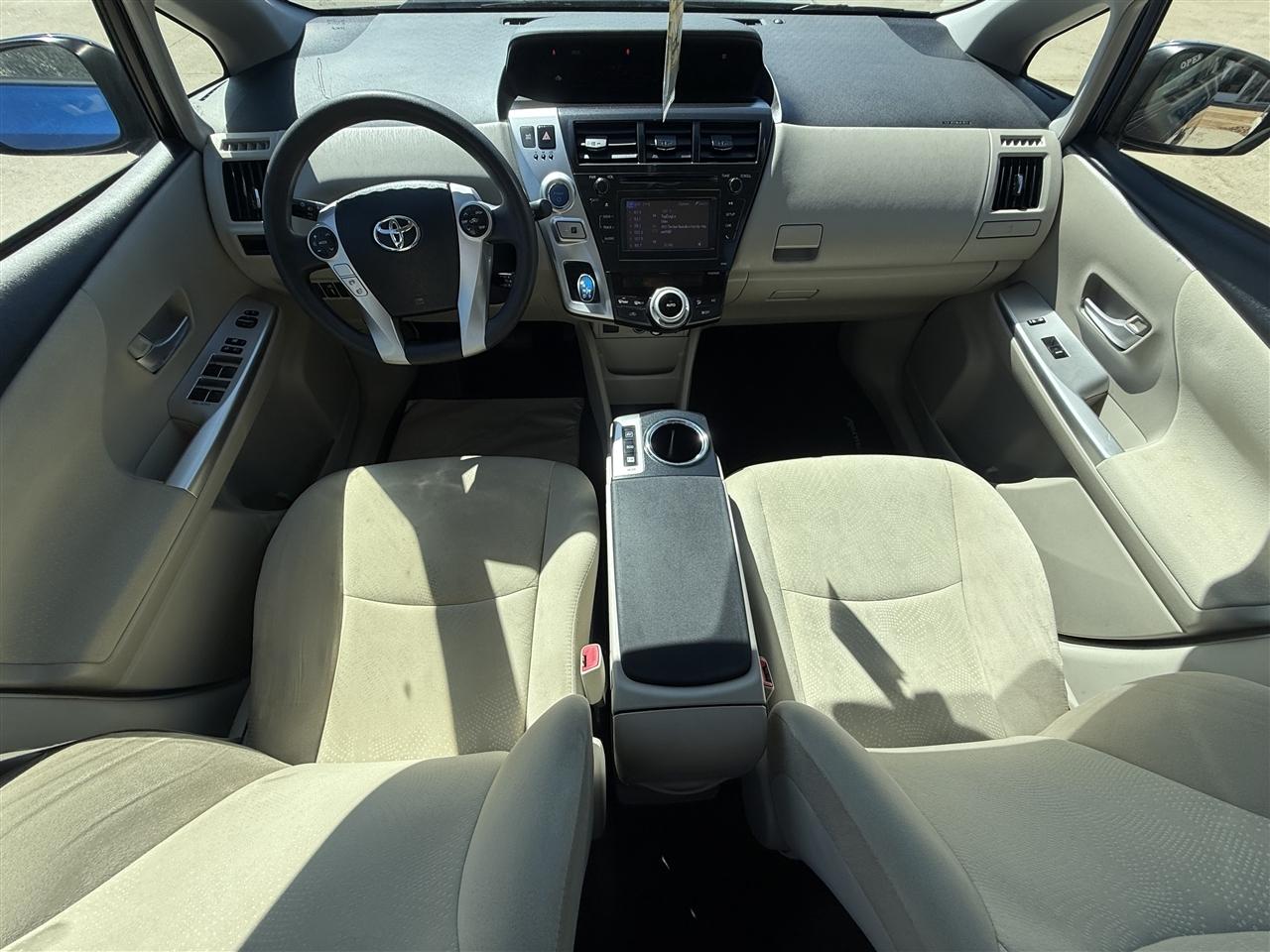 Toyota Prius V Two 2012