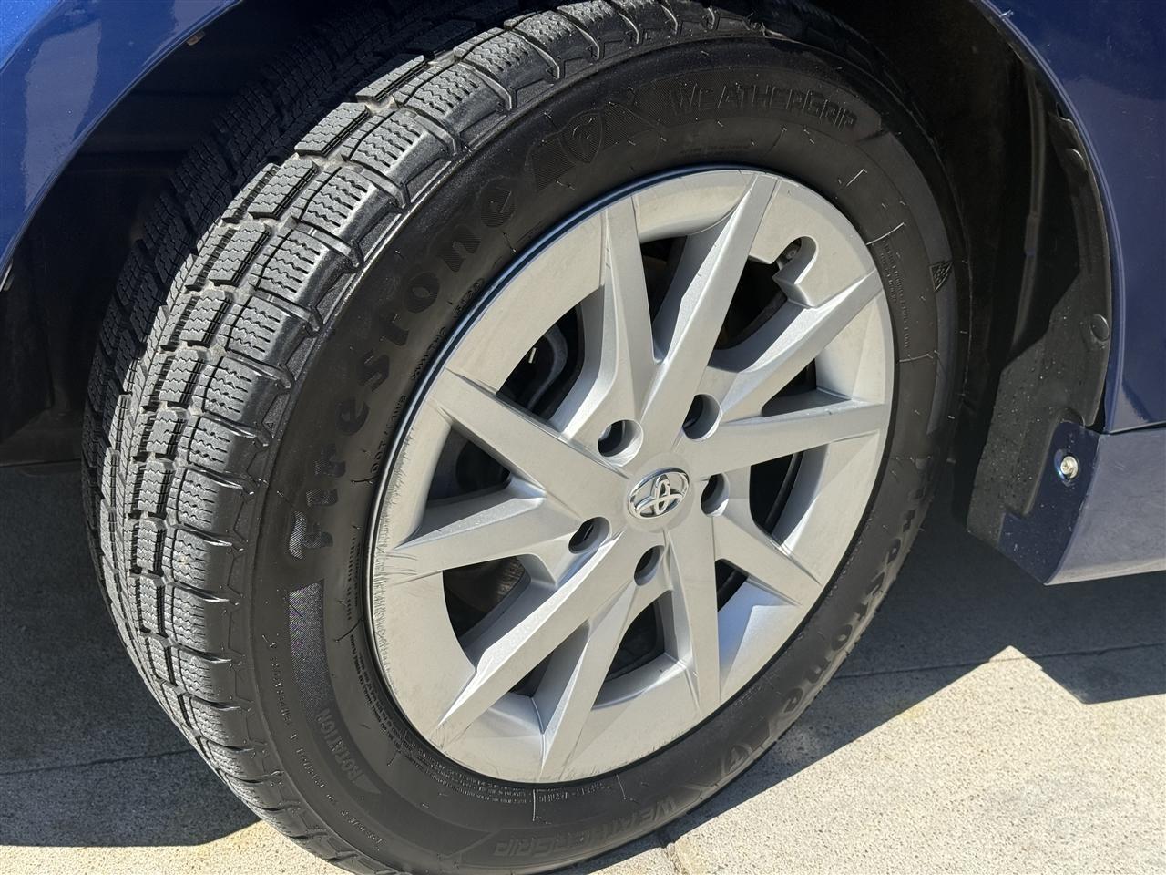 Toyota Prius V Two 2012