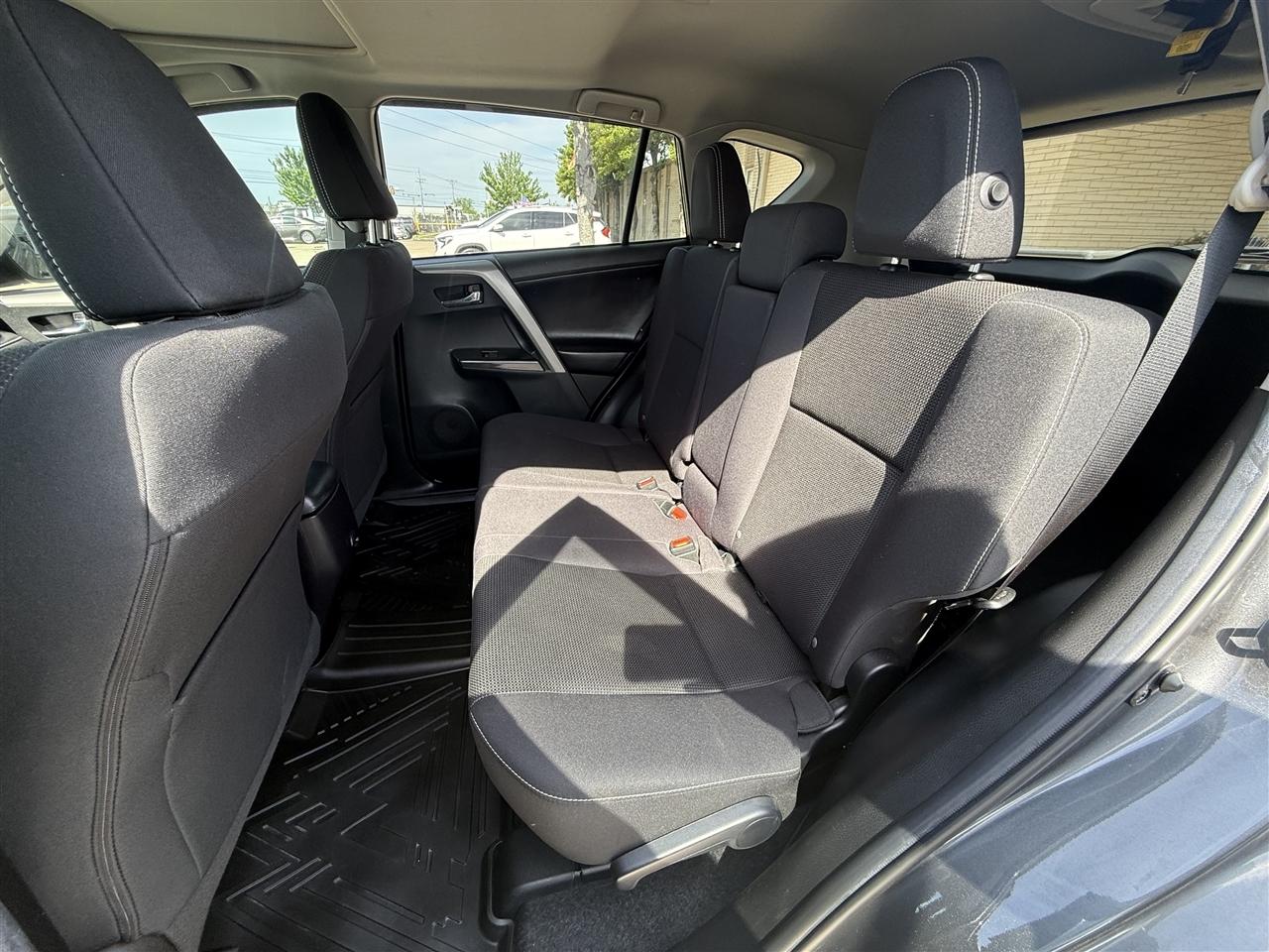 Toyota RAV4 XLE AWD 2018