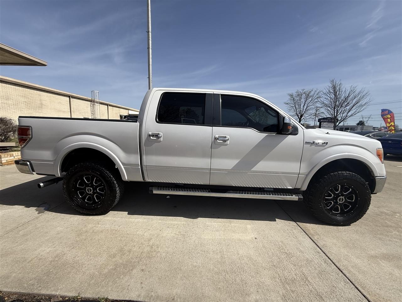 Ford F-150 Lariat SuperCrew 5.5-ft. Bed 4WD 2013