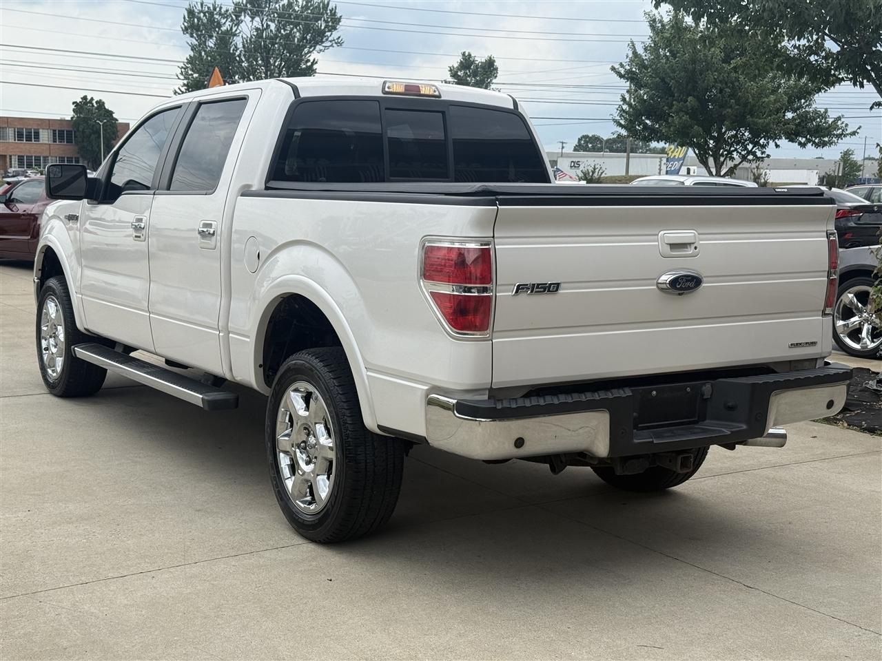 Ford F-150 Lariat SuperCrew 5.5-ft. Bed 4WD 2013