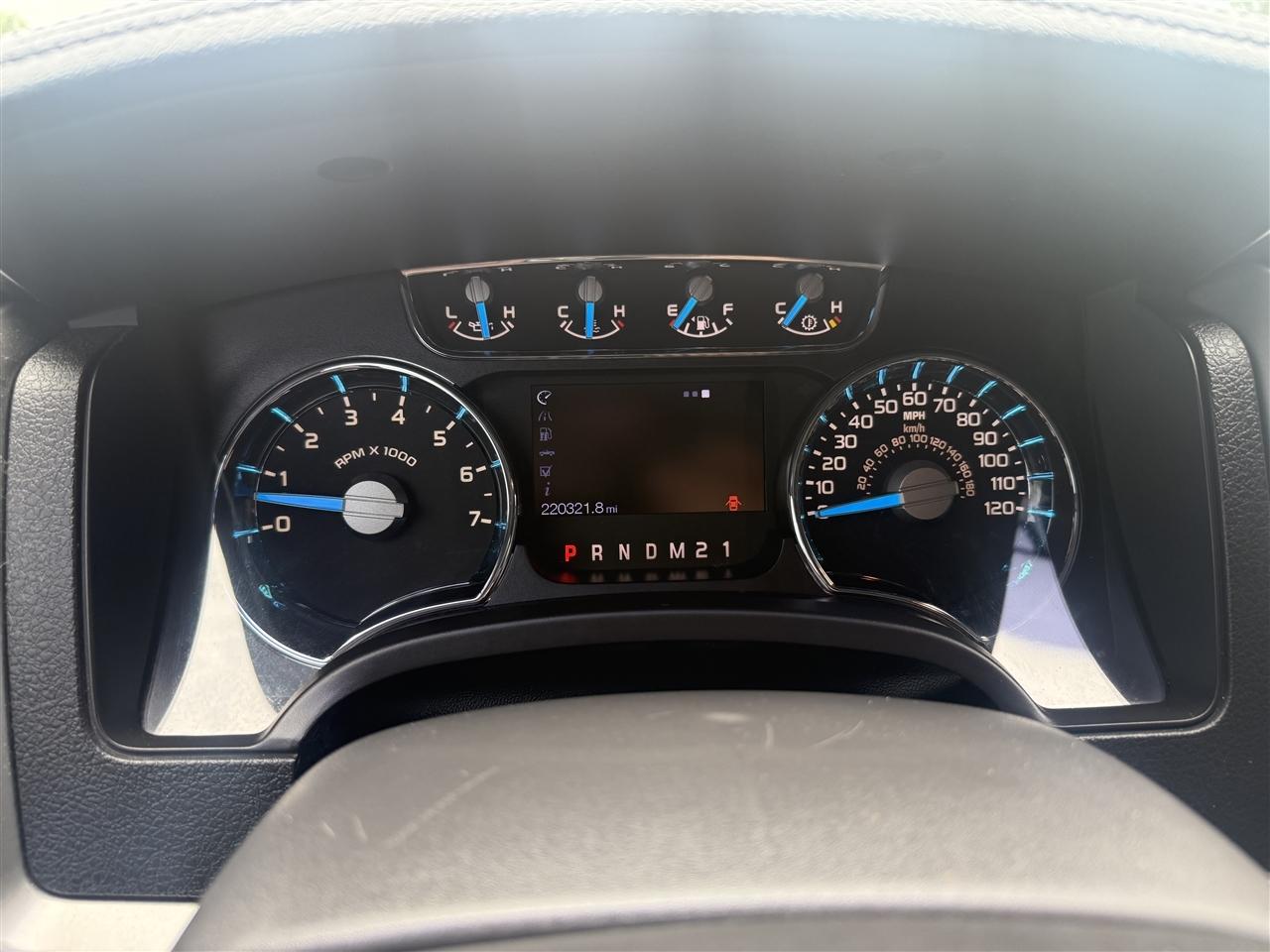 Ford F-150 Lariat SuperCrew 5.5-ft. Bed 4WD 2013