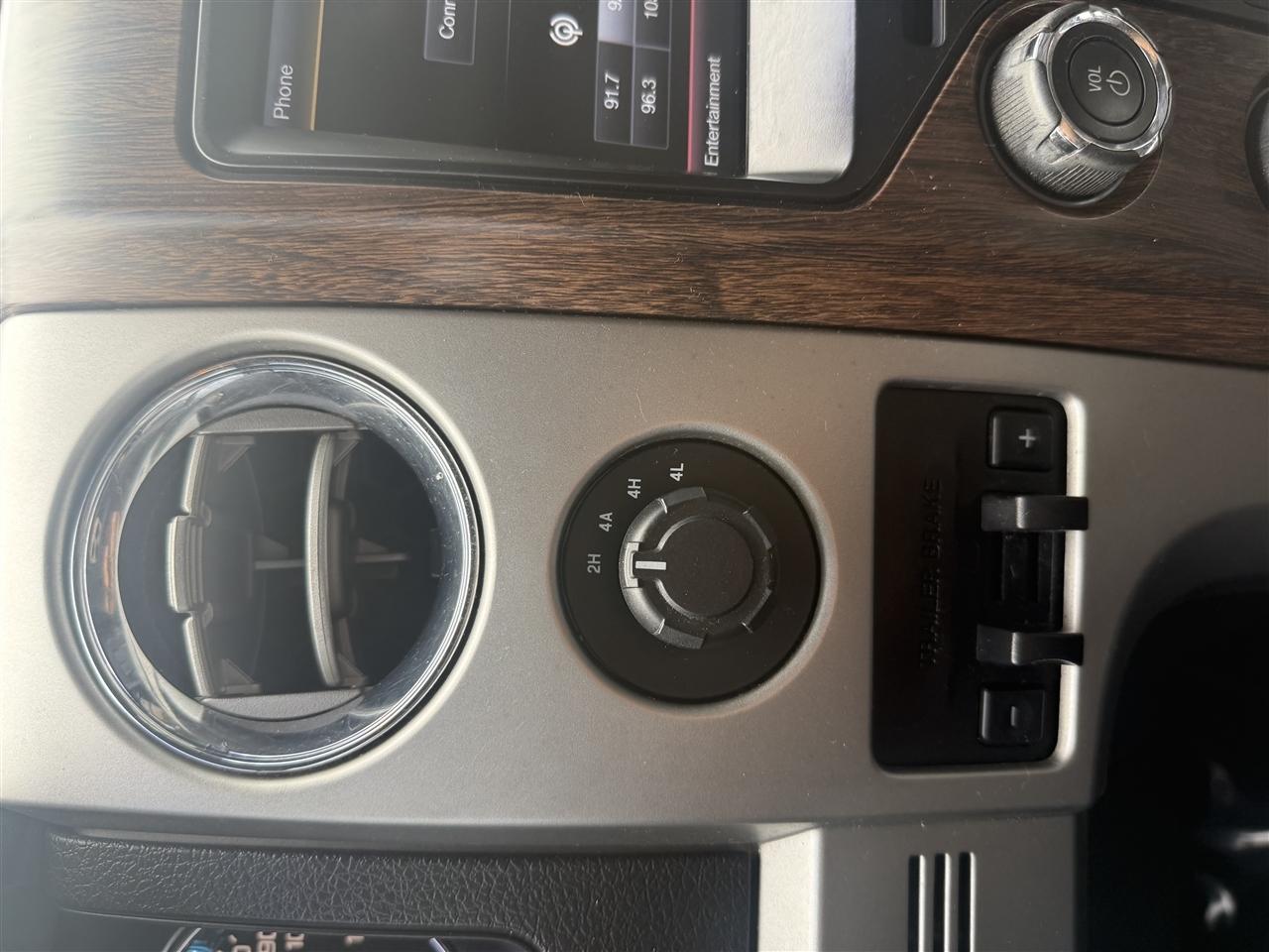 Ford F-150 Lariat SuperCrew 5.5-ft. Bed 4WD 2013
