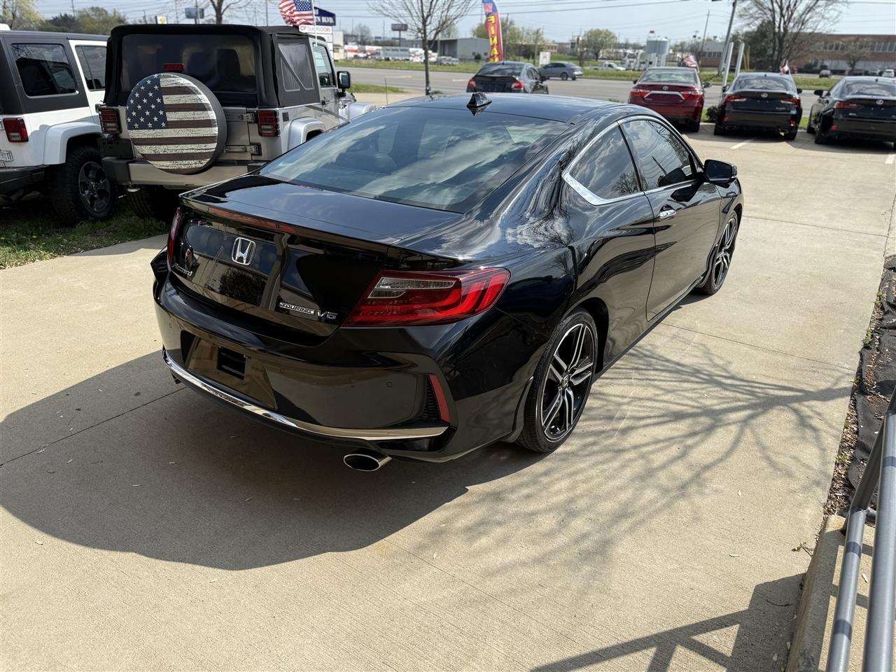Honda Accord Touring V6 Coupe AT 2016