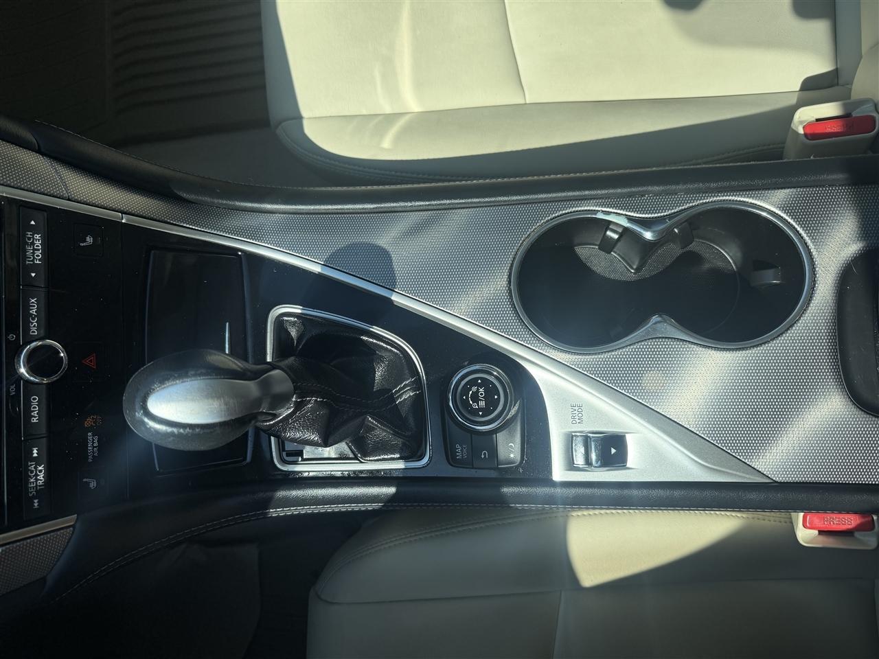 Infiniti Q50 Premium AWD 2015