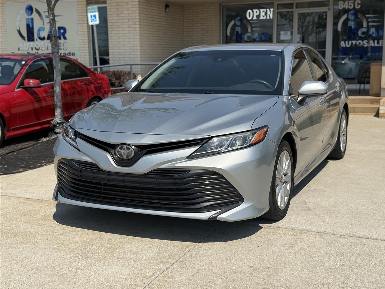 2018 Toyota Camry LE