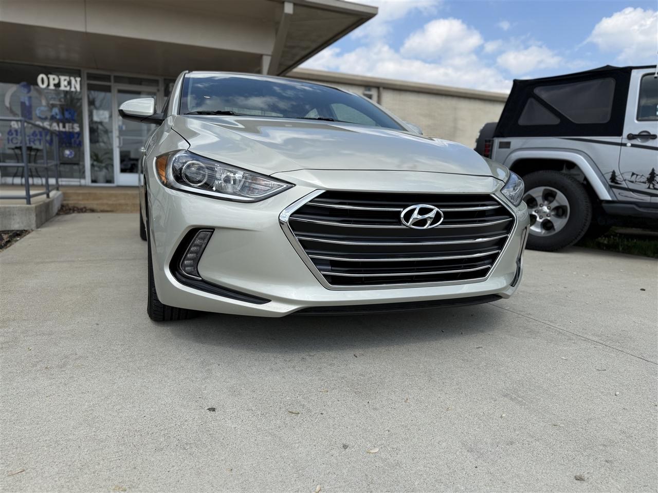 Hyundai Elantra Limited 2018