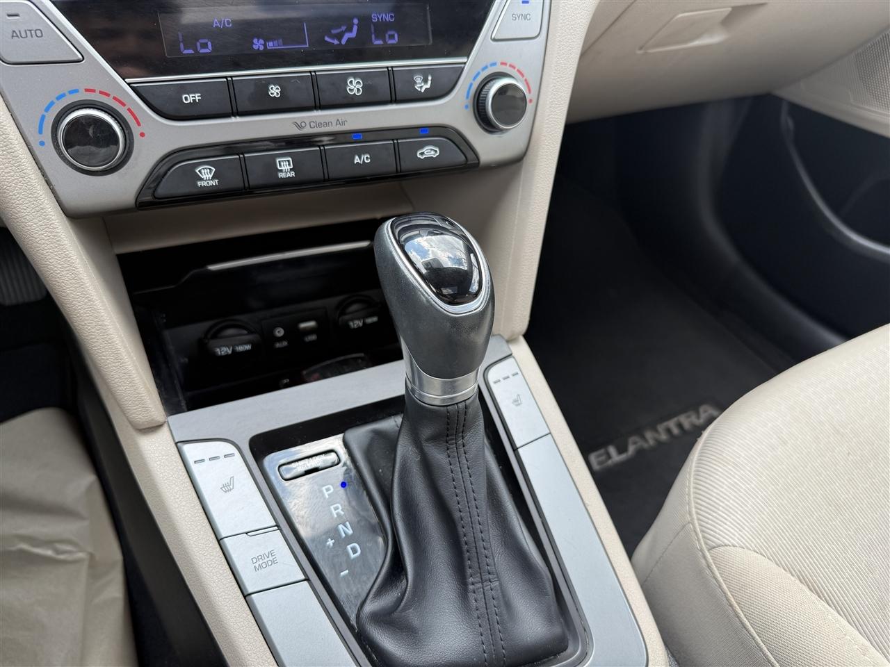 Hyundai Elantra Limited 2018