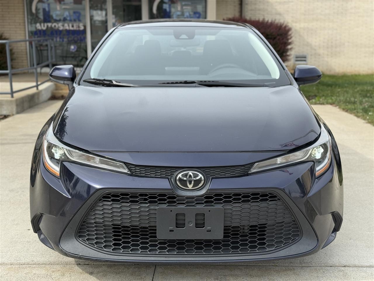 Toyota Corolla LE 2022