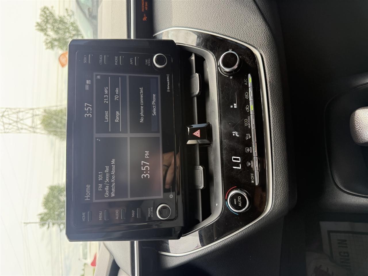 Toyota Corolla LE 2022