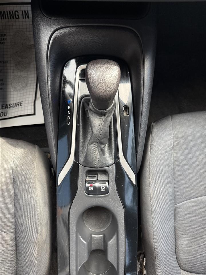 Toyota Corolla LE 2022