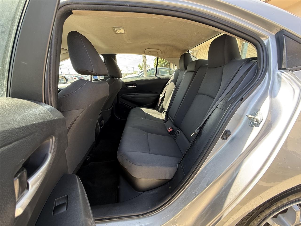 Toyota Corolla LE Hybrid 2021