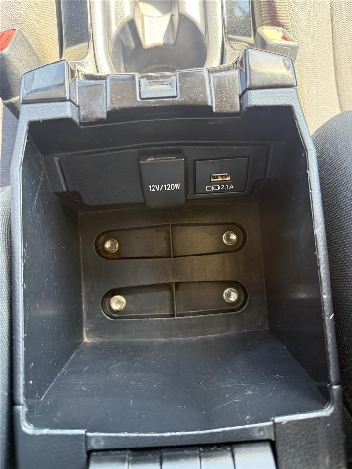 Toyota Corolla LE Hybrid 2021