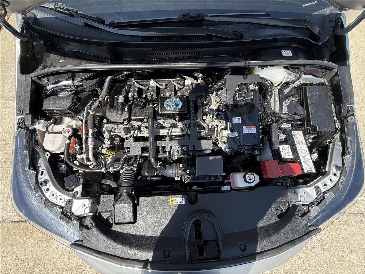 Toyota Corolla LE Hybrid 2021