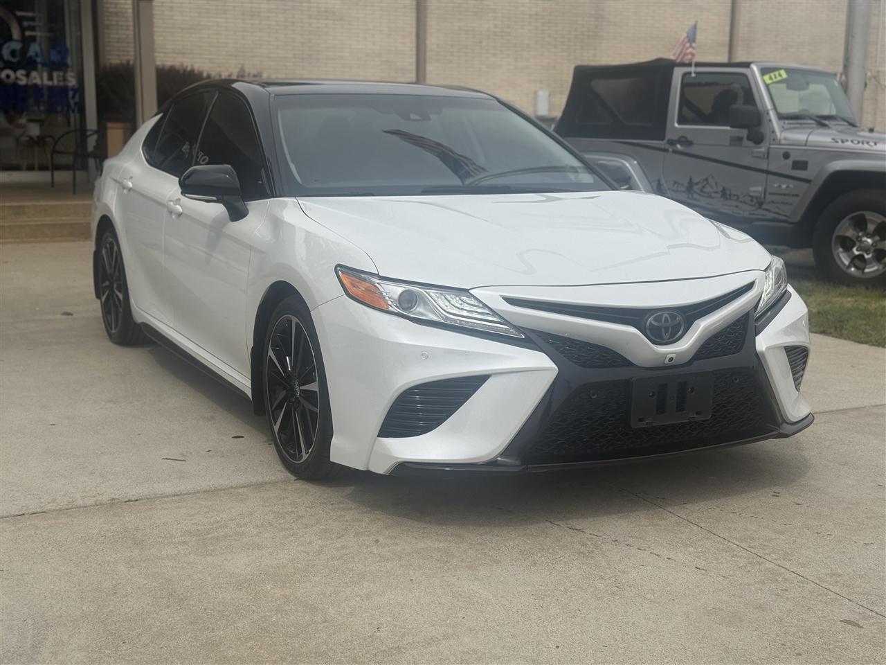 Toyota Camry XSE V6 2020