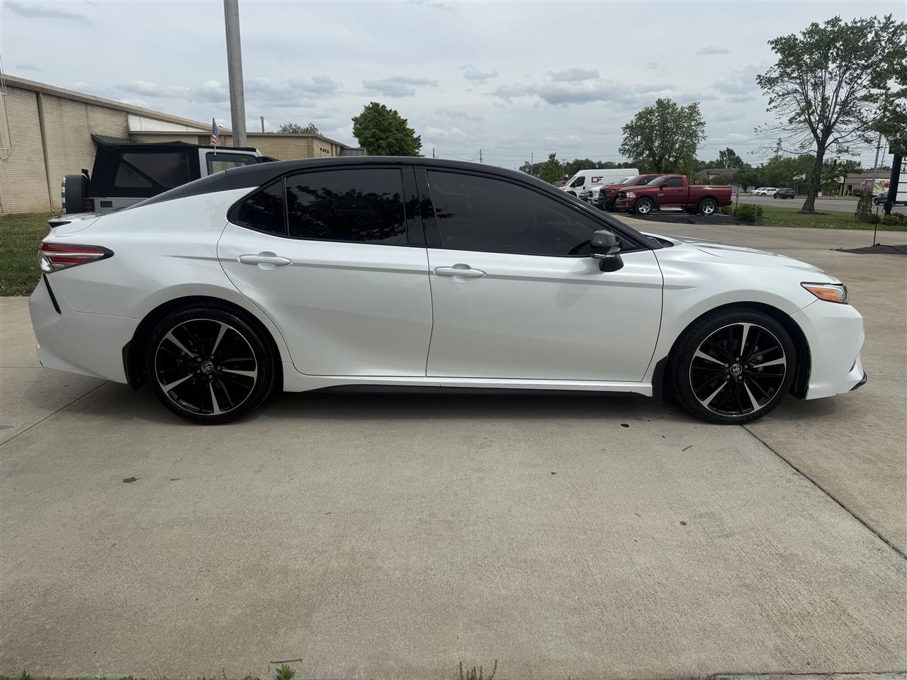 Toyota Camry XSE V6 2020