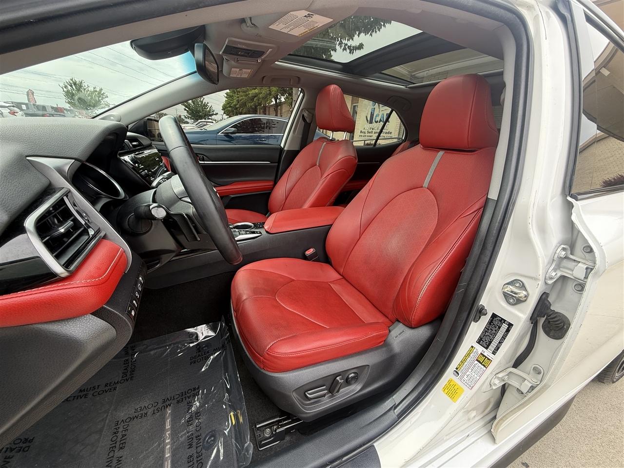 Toyota Camry XSE V6 2020