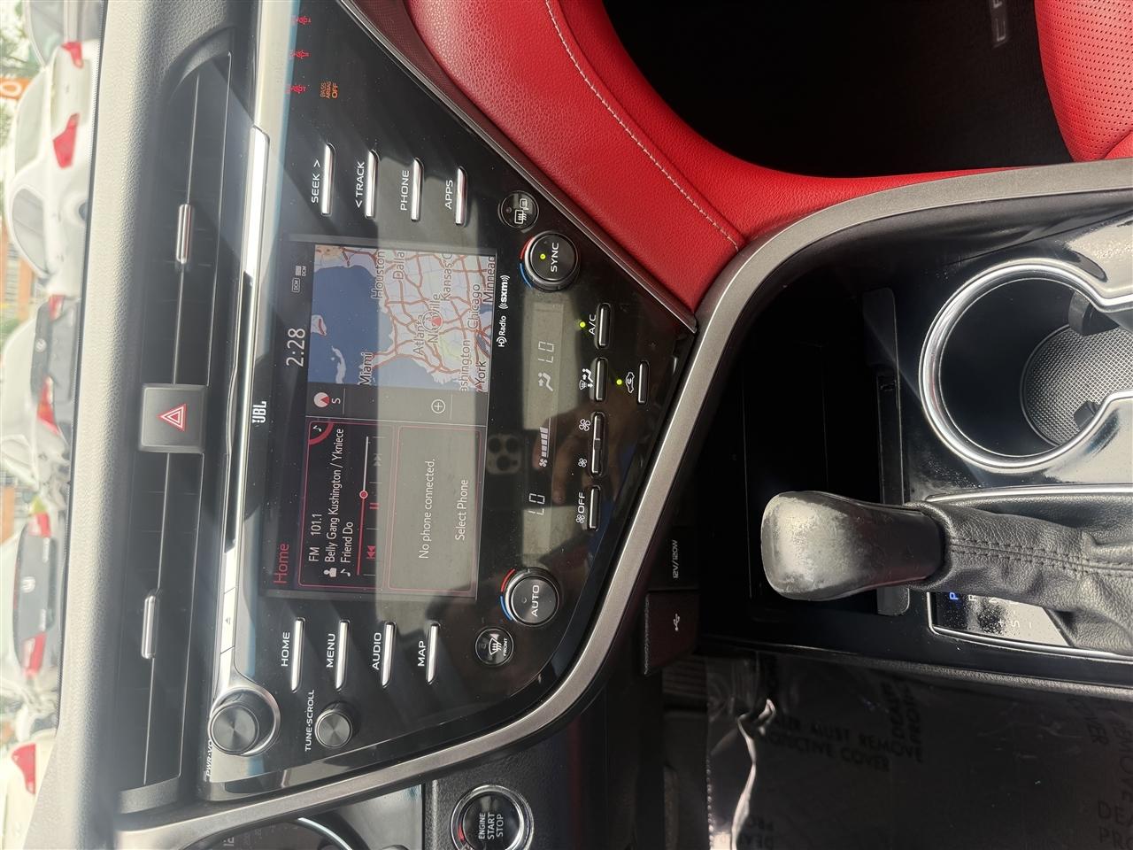 Toyota Camry XSE V6 2020