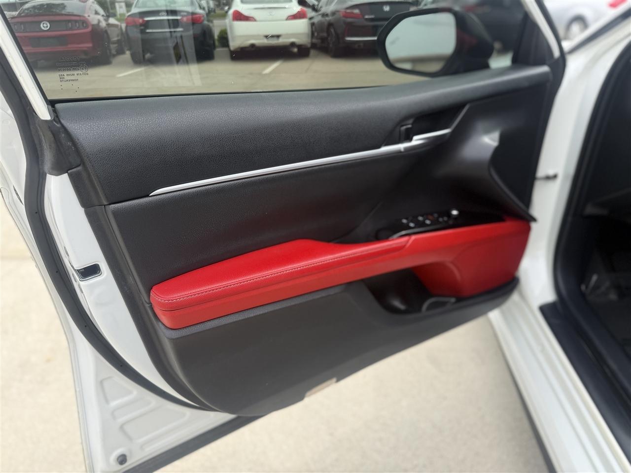 Toyota Camry XSE V6 2020