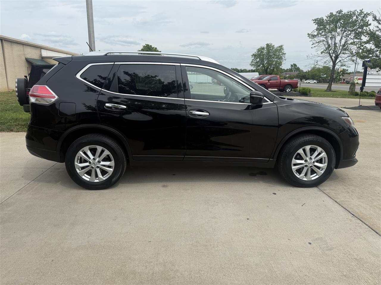 Nissan Rogue SL FWD 2015
