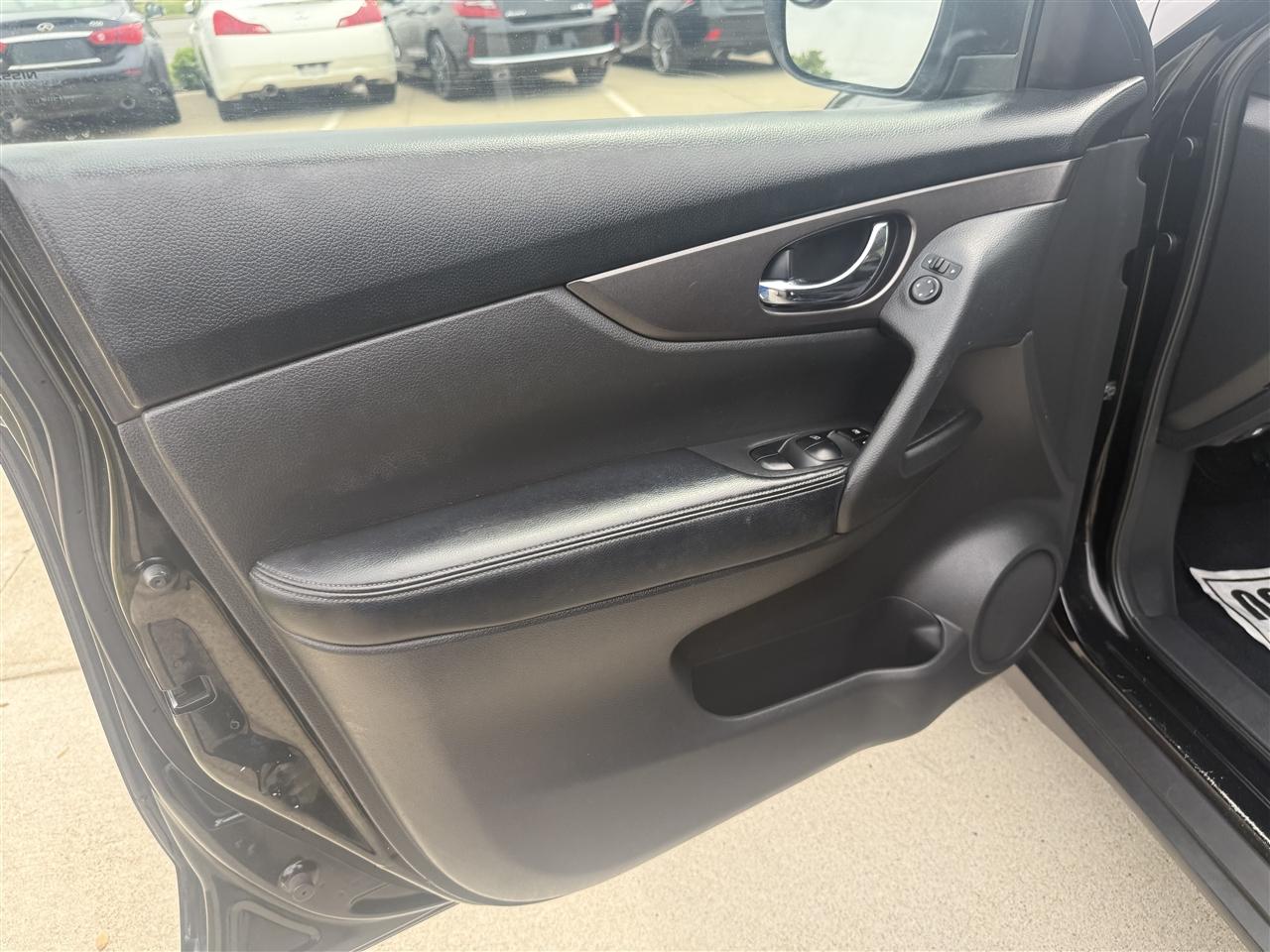 Nissan Rogue SL FWD 2015