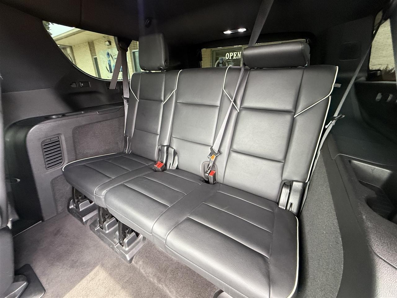 Cadillac Escalade ESV Premium Luxury 4WD 2022