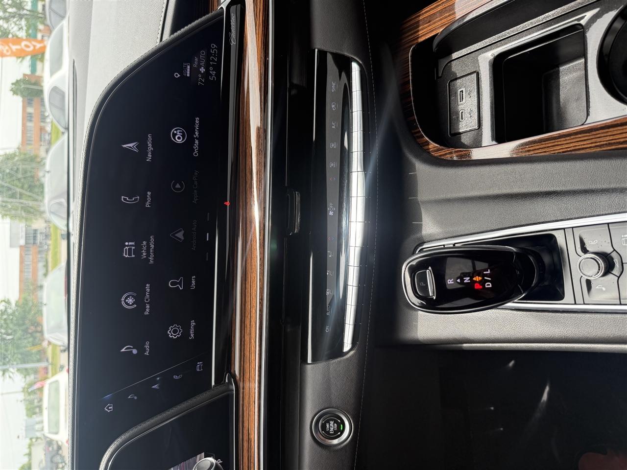 Cadillac Escalade ESV Premium Luxury 4WD 2022