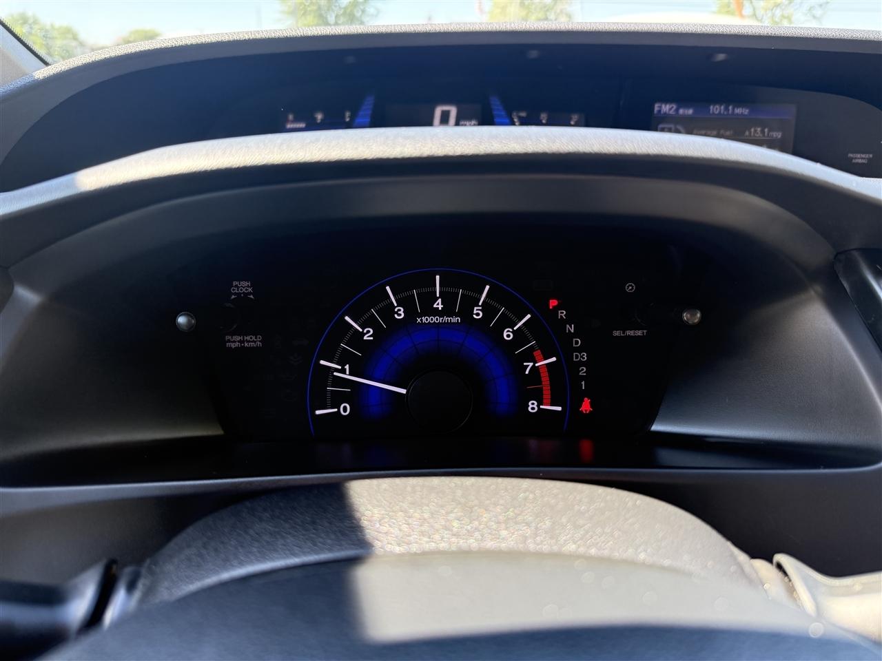 Honda Civic EX Sedan 5-Speed AT 2013