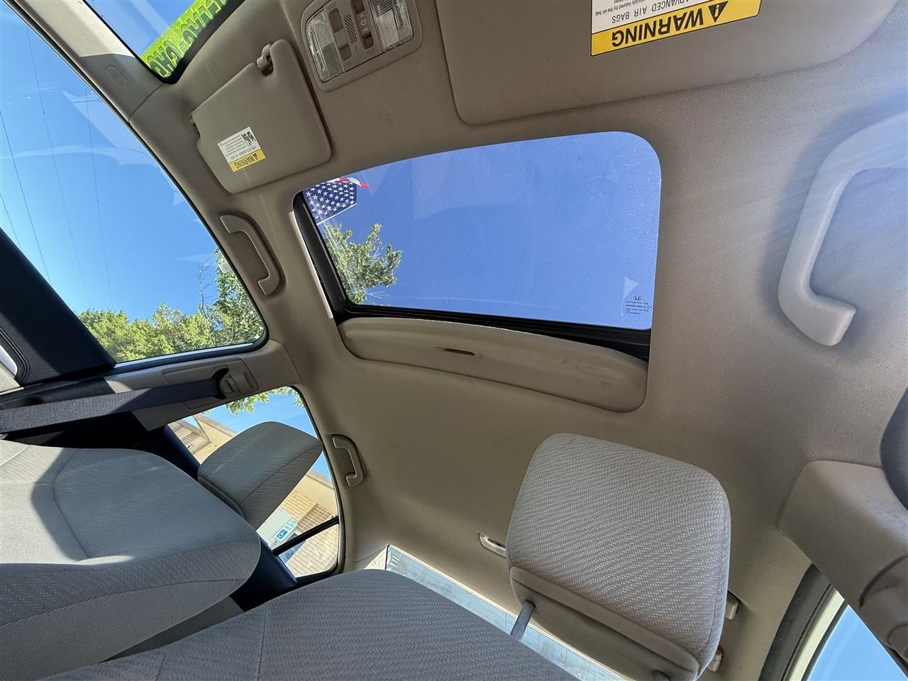 Honda Civic EX Sedan 5-Speed AT 2013